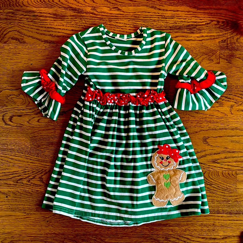 Precious gingerbread dress